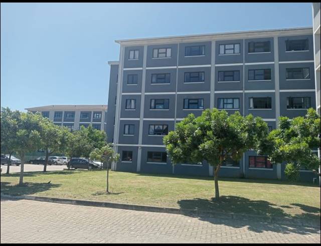 1 BEDROOM FLAT FOR SALE IN TONGAAT CENTRAL